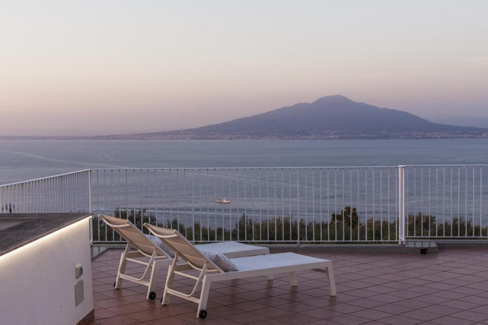 소렌토 La Terrazza Sul Golfo 빌라 외부 사진